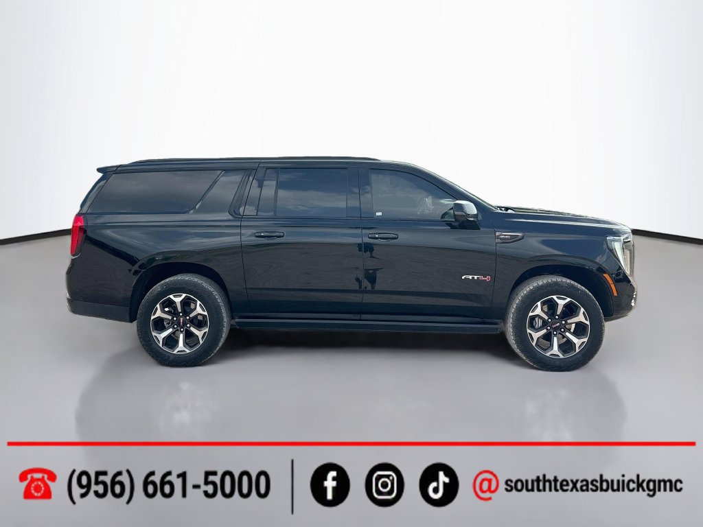 Used 2025 GMC Yukon XL AT4 Ultimate AWD/4WD image 9