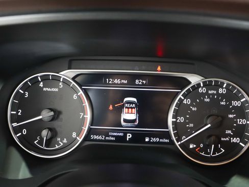Used 2023 Nissan Rogue SV FWD image 15