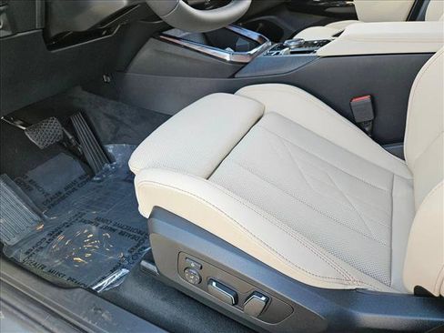 Used 2026 BMW X3 xDrive30i w/ Convenience Package AWD/4WD image 4