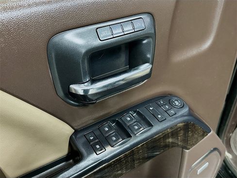 Used 2015 GMC Sierra 3500 Denali w/ Duramax Plus Package image 18