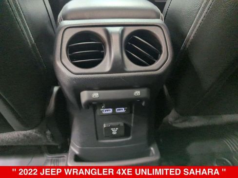 Used 2022 Jeep Wrangler Unlimited Sahara w/ Cold Weather Group AWD/4WD image 19