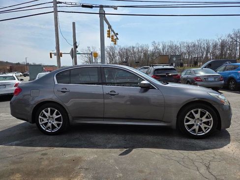 Used 2013 INFINITI G37 x Sedan w/ Premium Pkg image 6