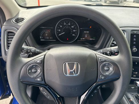 Used 2021 Honda HR-V EX image 27