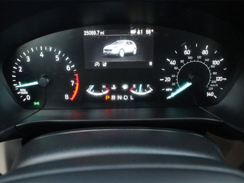 Used 2020 Ford Escape SE image 26