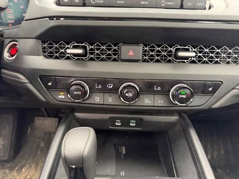 Used 2025 Honda Accord SE image 13