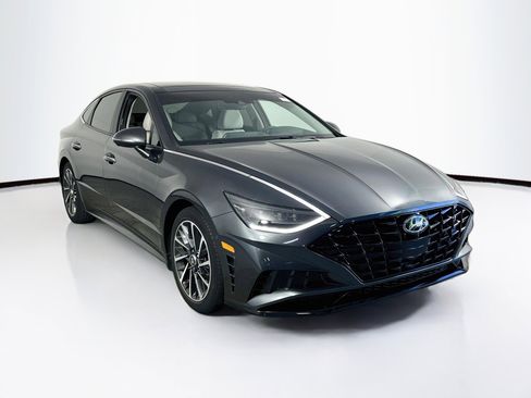 Used 2023 Hyundai Sonata Limited FWD image 3