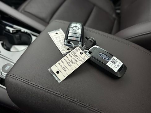 New 2026 Ford Explorer Platinum image 74