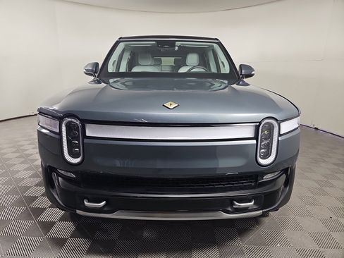 Used 2024 Rivian R1S Adventure image 8