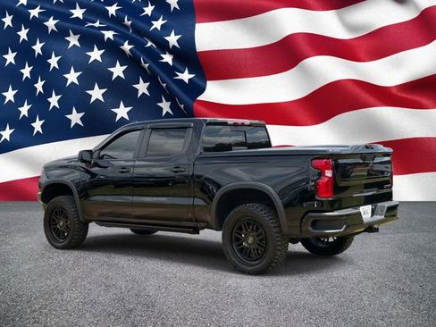 Used 2024 Chevrolet Silverado 1500 ZR2 w/ Technology Package AWD/4WD image 11