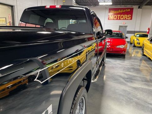 Used 2005 Chevrolet Silverado 1500 LS w/ Safe And Sound Package image 10