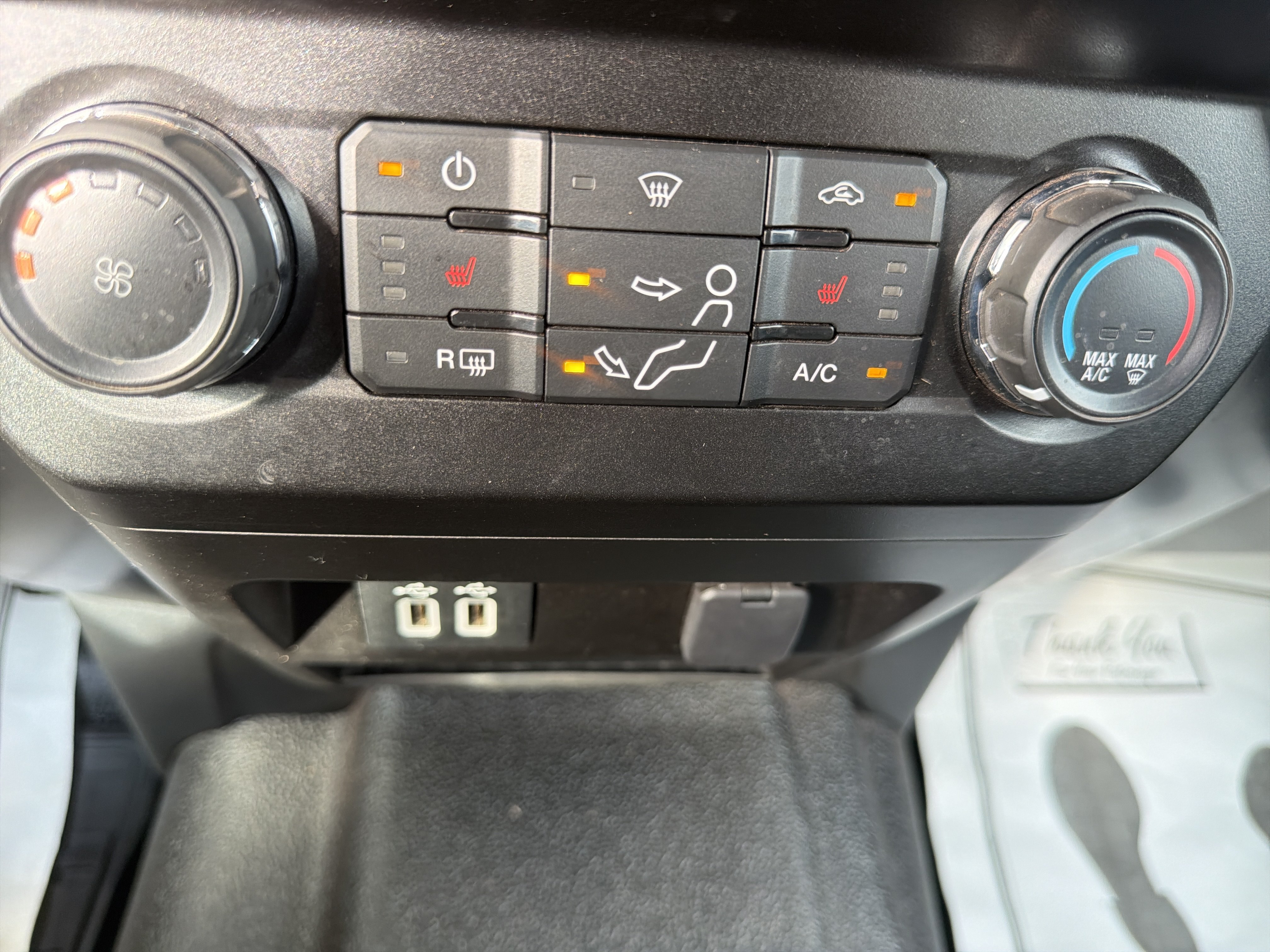 Used 2019 Ford F250 XLT w/ XLT Premium Package AWD/4WD image 28