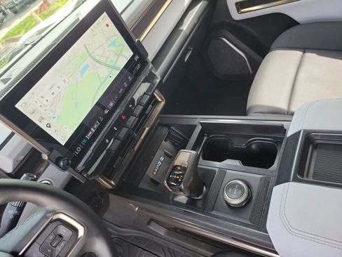 Used 2024 GMC Hummer EV 3X w/ Battery Pack, 24 Module Pack AWD/4WD image 34