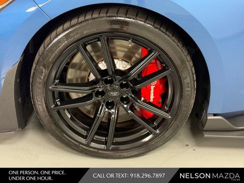 Used 2021 Ford Mustang Shelby GT500 w/ Technology Package RWD image 13