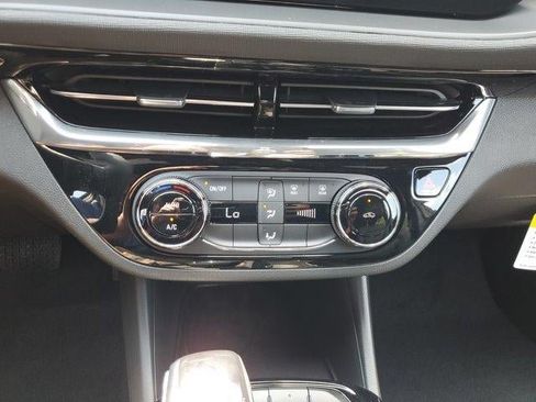 New 2026 Buick Envista Sport Touring FWD image 26