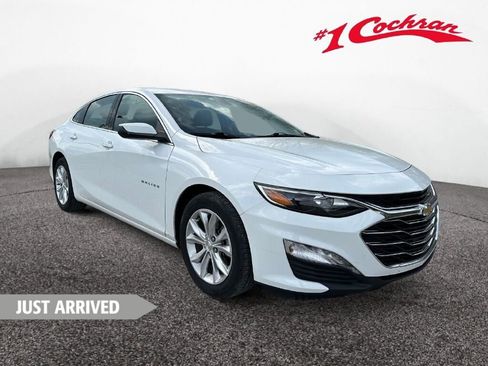 Certified 2022 Chevrolet Malibu LT FWD image 1