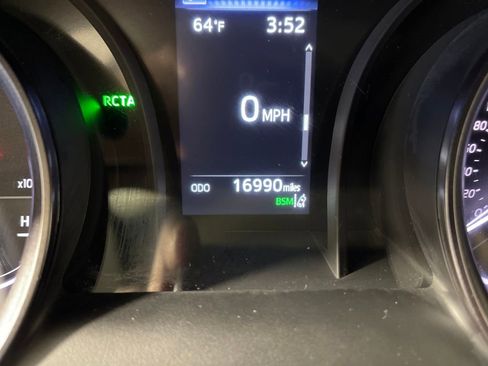 Certified 2024 Toyota Camry SE w/ Blackout Package (TMS) image 19