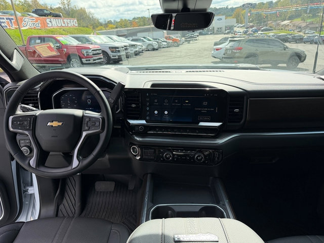 Used 2026 Chevrolet Silverado 2500 High Country w/ High Country Premium Package AWD/4WD image 13