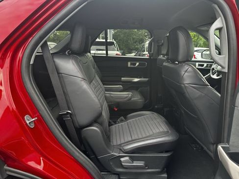 Certified 2023 Ford Explorer XLT AWD/4WD image 37