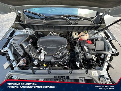 Used 2017 GMC Acadia Denali w/ LPO, Cargo Package FWD image 24