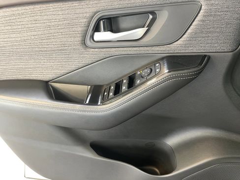 Certified 2023 Nissan Rogue SV image 16