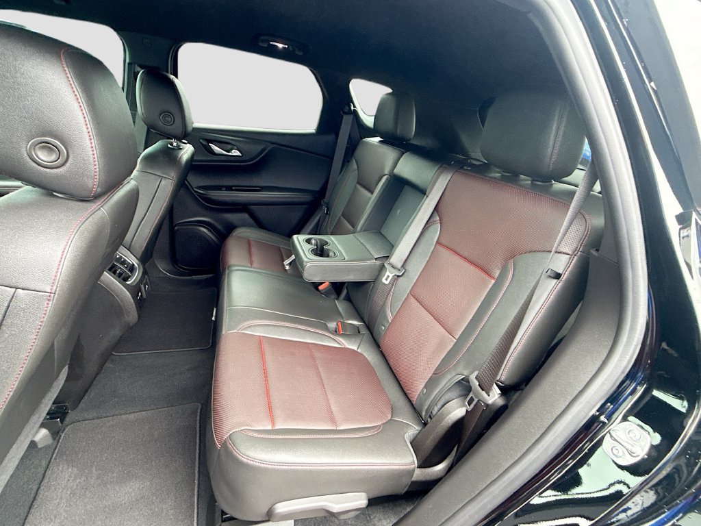 Used 2025 Chevrolet Blazer RS w/ Driver Confidence II Package FWD image 24