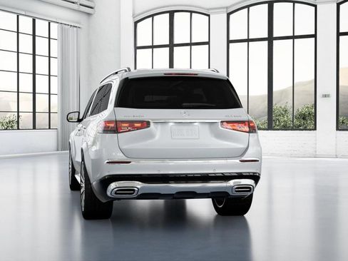 Certified 2026 Mercedes-Benz Maybach GLS 600 4MATIC image 26