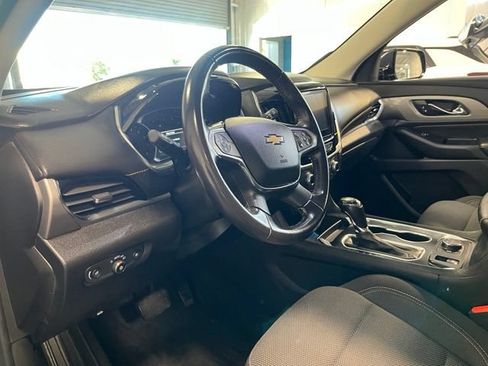 Used 2019 Chevrolet Traverse LT AWD/4WD image 23