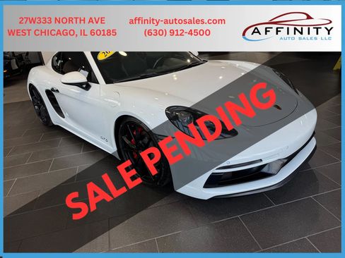 Used 2018 Porsche 718 Cayman GTS RWD image 2