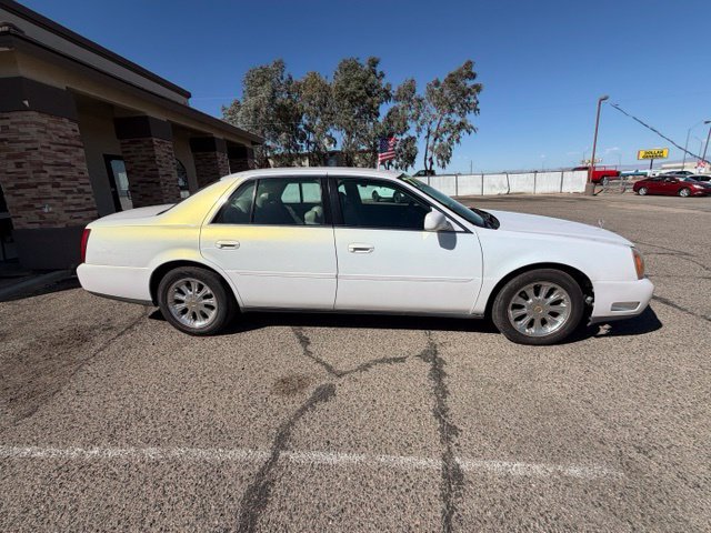 Used 2004 Cadillac De Ville FWD image 4
