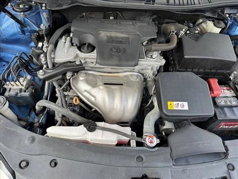 Used 2017 Toyota Camry SE FWD image 21