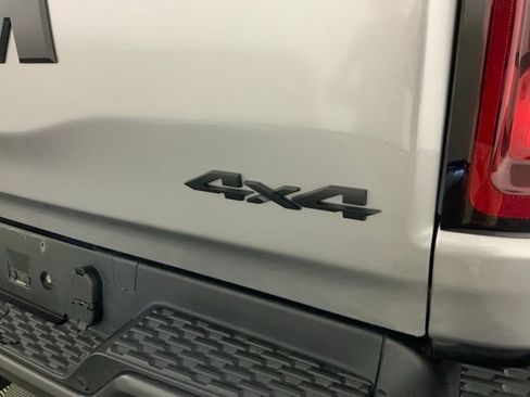 Used 2025 RAM 1500 Warlock AWD/4WD image 16