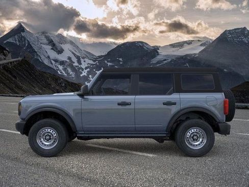 New 2025 Ford Bronco 4-Door AWD/4WD image 3