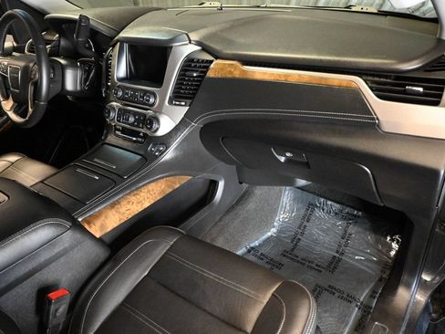 Used 2017 GMC Yukon Denali w/ Open Road Package AWD/4WD image 11