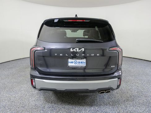 Used 2025 Kia Telluride SX Prestige AWD/4WD image 6