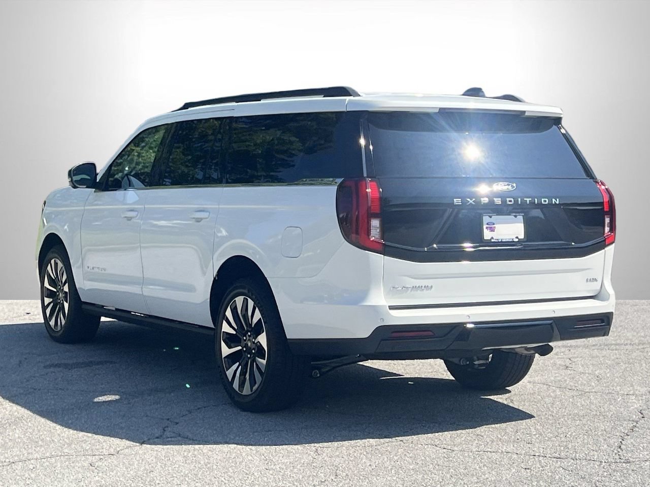 New 2027 Ford Expedition Max Platinum w/ Driver's Package AWD/4WD image 22