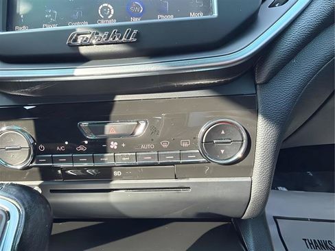 Used 2015 Maserati Ghibli RWD image 39