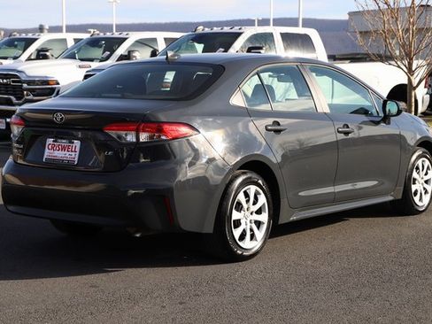 Used 2024 Toyota Corolla LE image 5