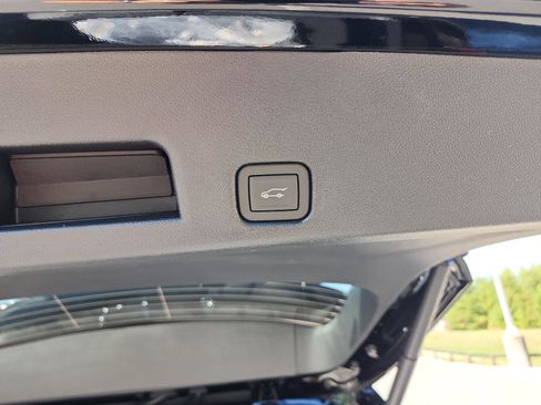 New 2026 Buick Enclave Preferred w/ Power Package image 9