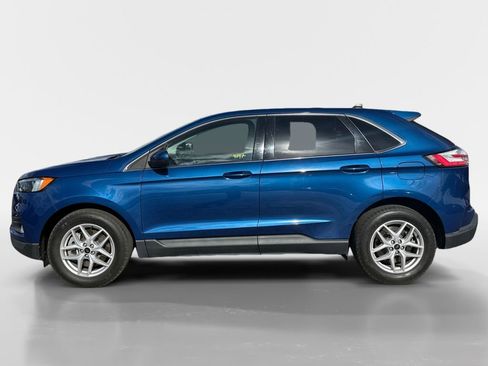Used 2023 Ford Edge SEL w/ Convenience Package AWD/4WD image 2