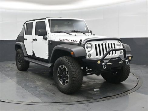 Used 2015 Jeep Wrangler Unlimited Rubicon image 1