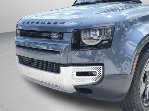 Used 2020 Land Rover Defender 110 HSE AWD/4WD image 35