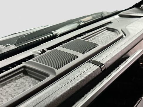 New 2025 Jeep Wrangler Sport S image 19