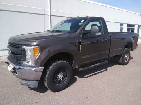 Used 2017 Ford F350 XL AWD/4WD image 2