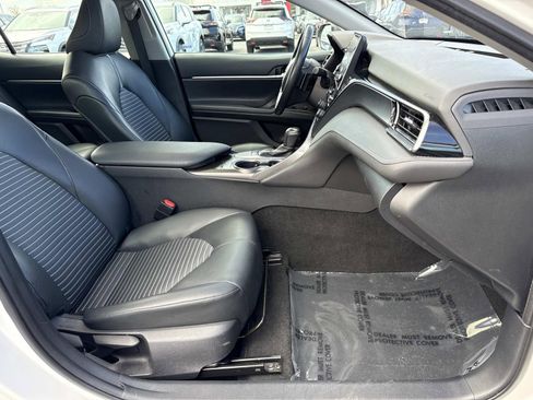 Used 2024 Toyota Camry SE image 26