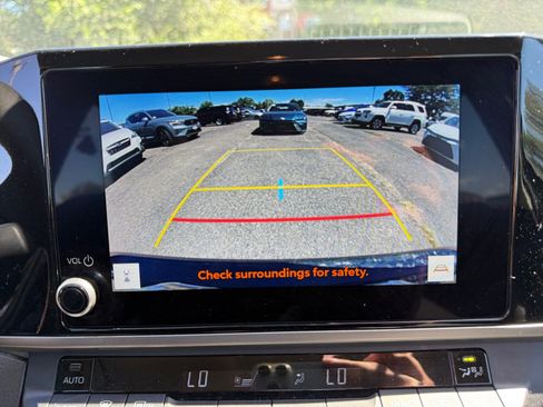 Used 2025 Toyota Camry LE FWD image 27