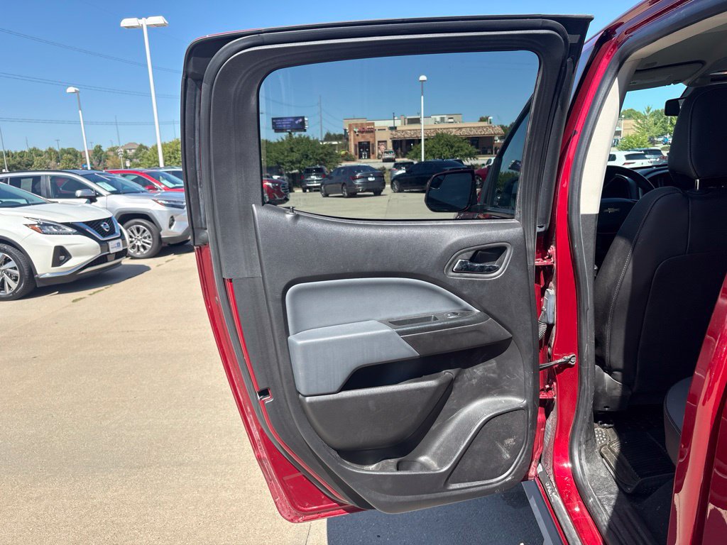 Used 2018 Chevrolet Colorado Z71 AWD/4WD image 33