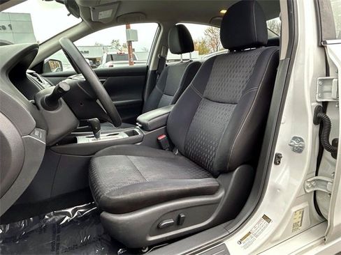 Used 2017 Nissan Altima 2.5 S w/ Power Driver Seat Package image 9