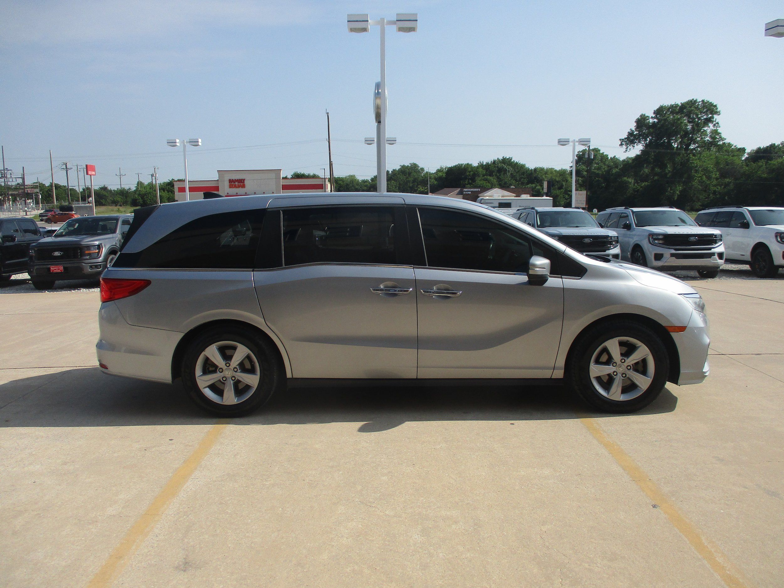 Used 2019 Honda Odyssey EX-L image 9