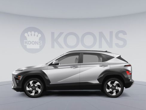 Used 2024 Hyundai Kona Limited AWD/4WD image 2