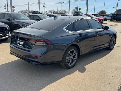 Used 2025 Honda Accord EX-L image 7